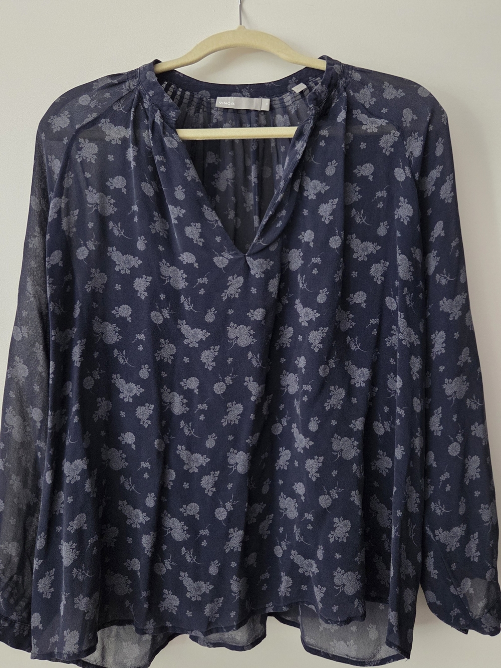 Vince Navy Silk Floral V-Neck Long-Sleeve Blouse, M
